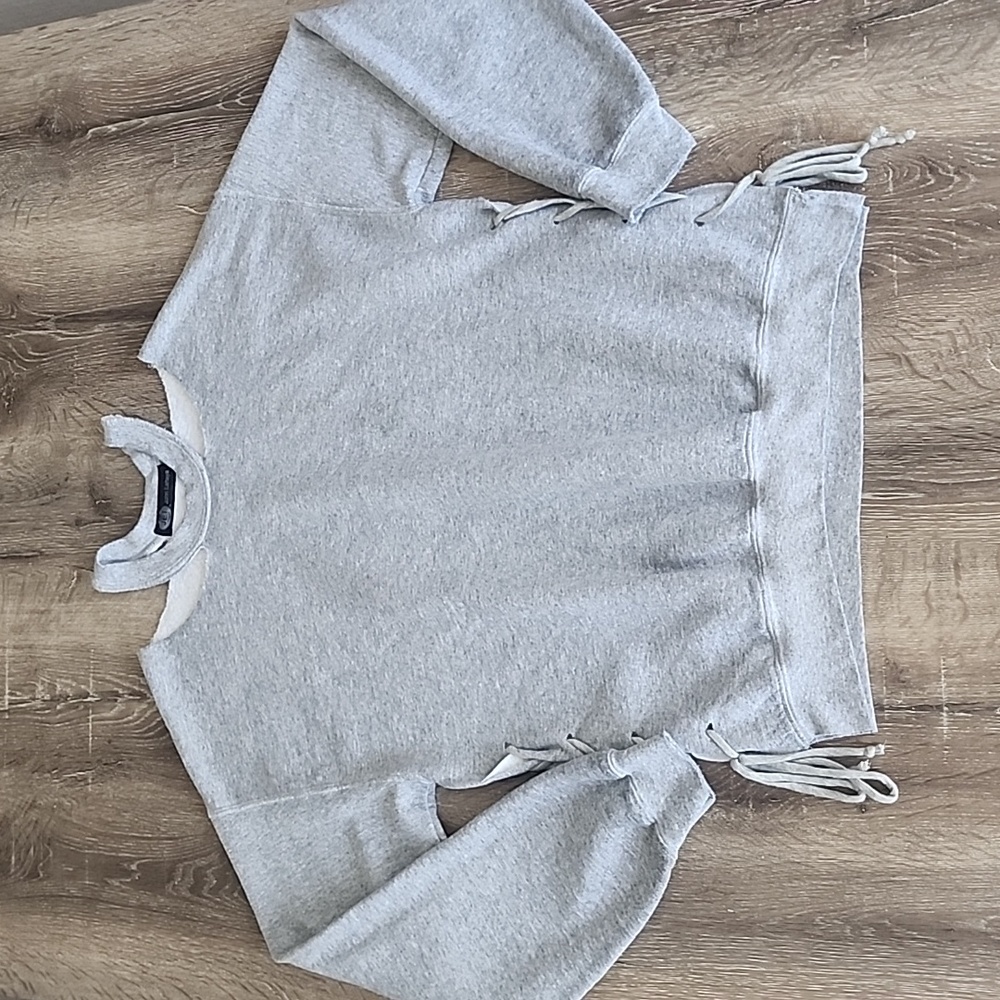 JET John Eshaya Cut Out Lace Up Fleece Lined Sweatshirt P/S